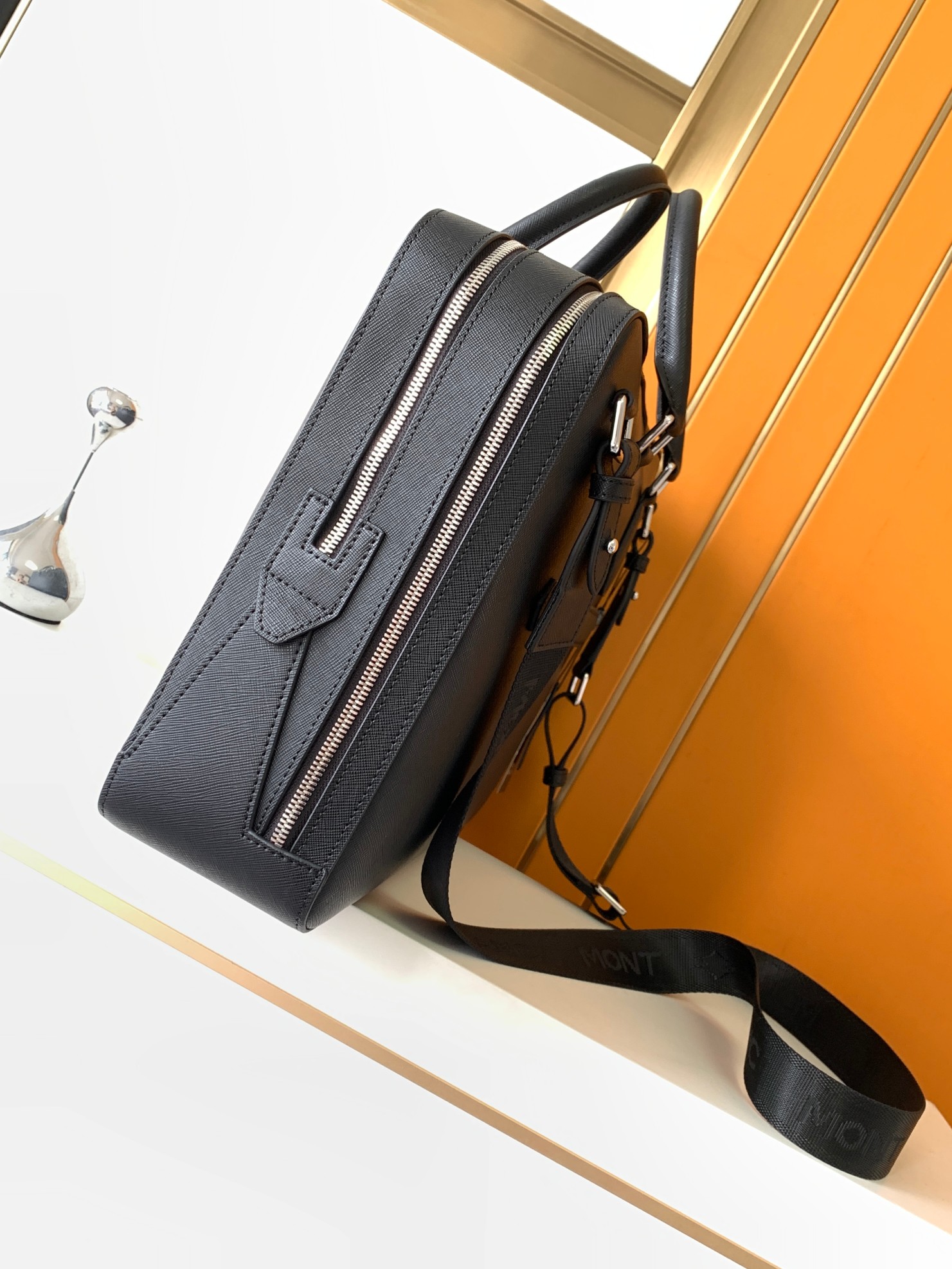 Luxuriöse Herren-Handtaschen a – Luxury Bags For Laptop Bewertung und Preis