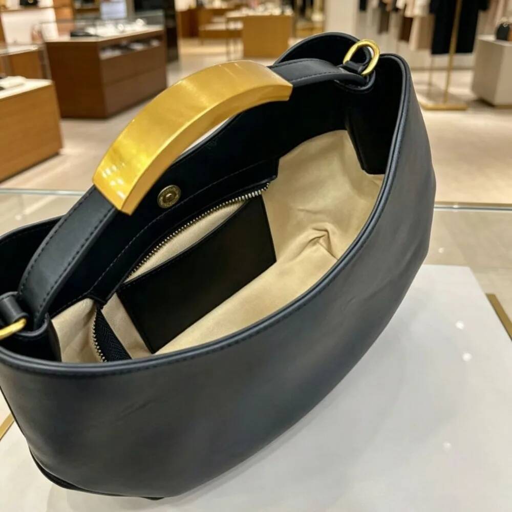 Halbkreisförmige Damen-Handtas – Luxury Bags Sell Bewertung und Preis