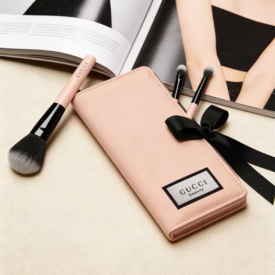 GUCCIs Tasche Make-up-Pinsel-S – Luxury Bags Gucci Bewertung und Preis